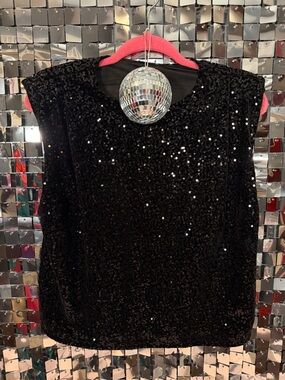 H&M black sequin padded‑shoulder top (NWT)